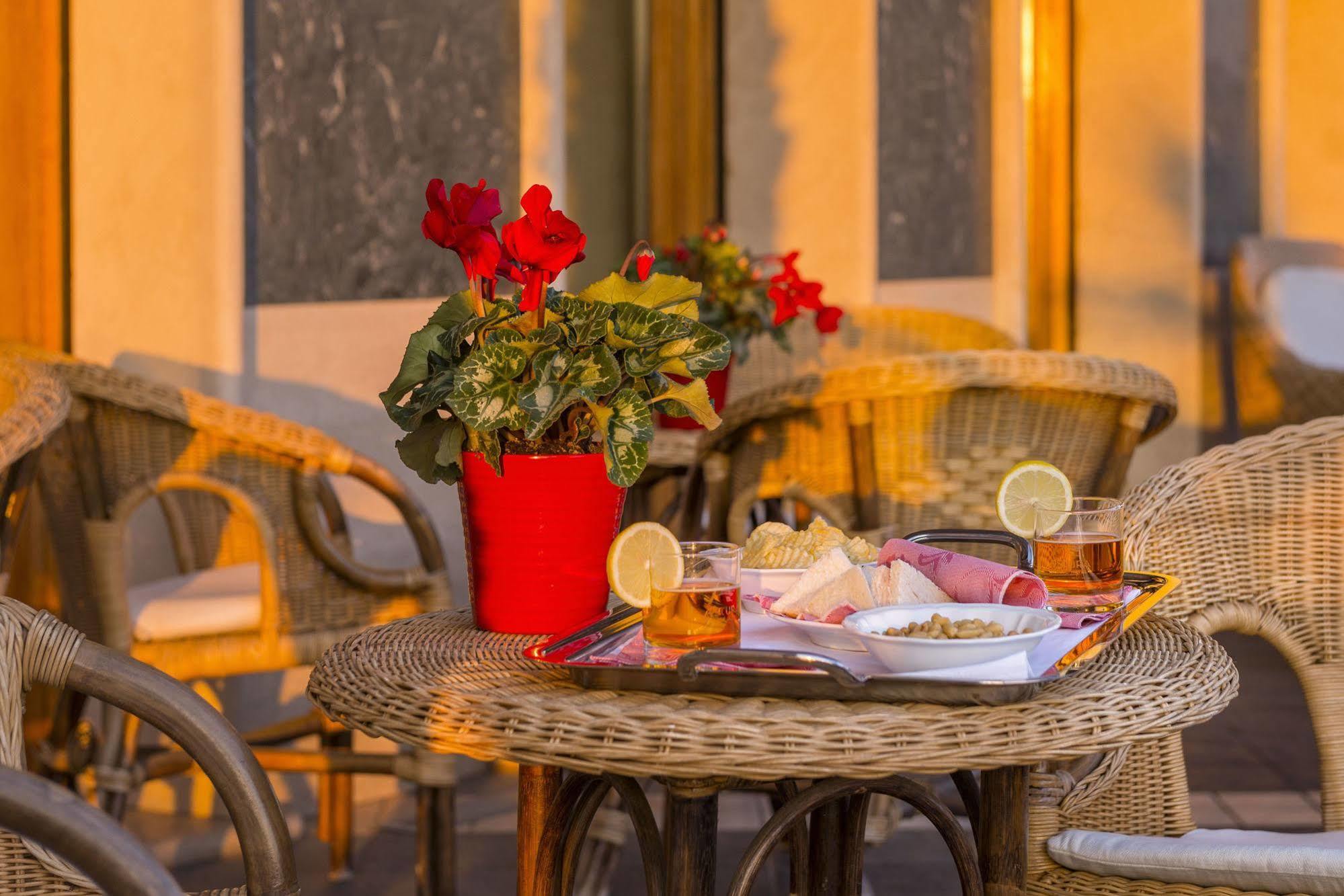 Astura Palace Hotel Νετούνο Εξωτερικό φωτογραφία