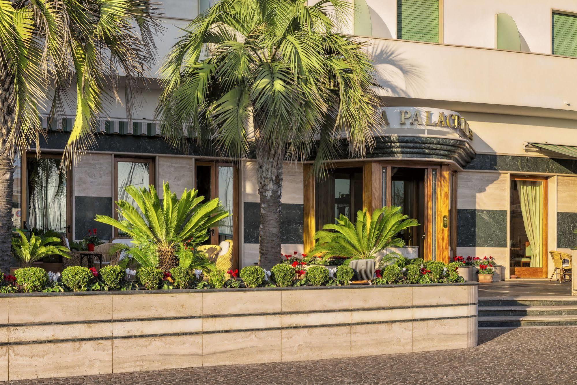 Astura Palace Hotel Νετούνο Εξωτερικό φωτογραφία